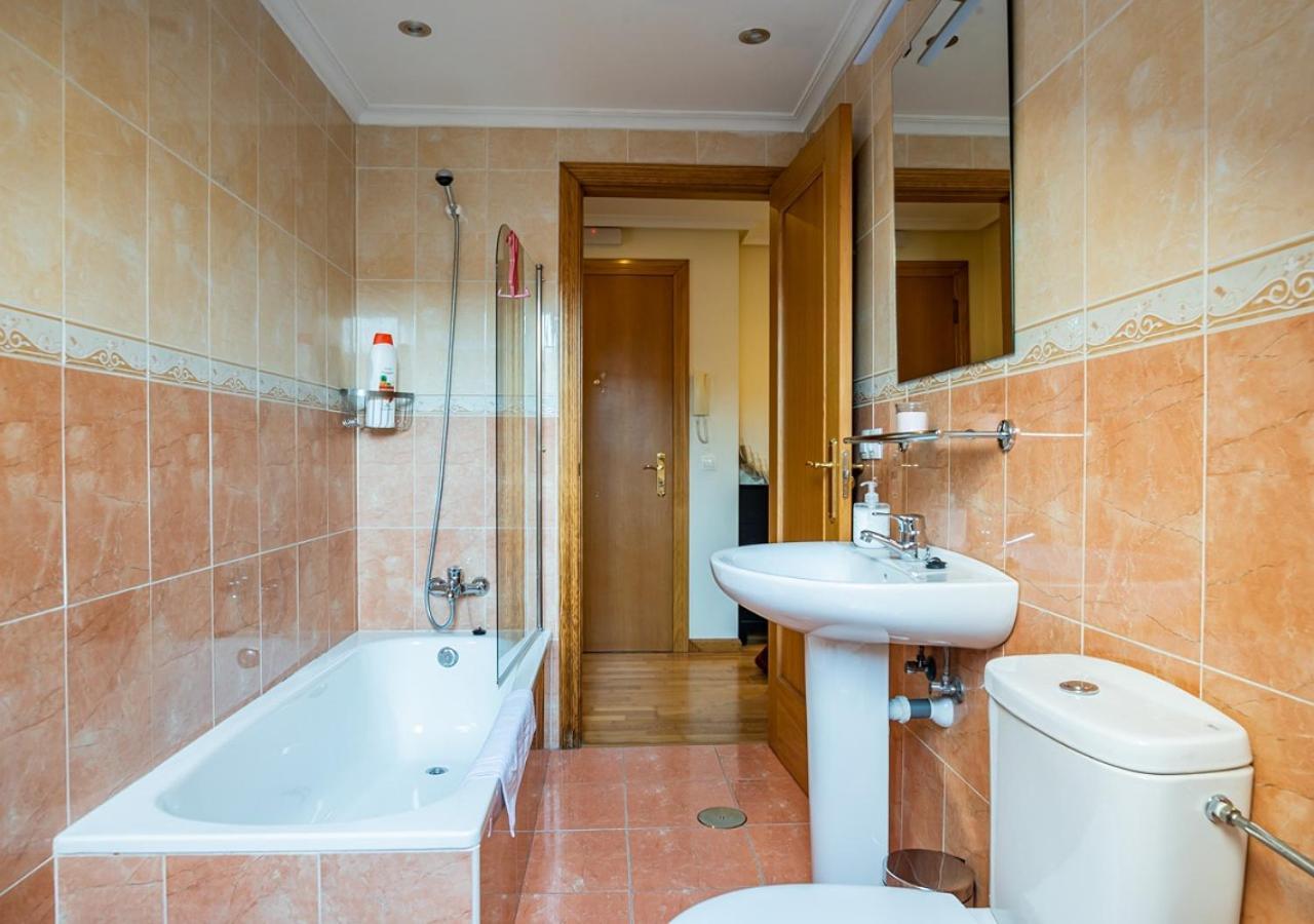 Apartamento Irene Centrico Con Wifi Y Parking Coche Tamano Medio Кангас-де-Оніс Екстер'єр фото